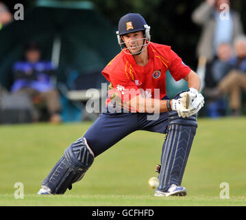Cricket - Clydesdale Bank 40 - Gruppe B - Derbyshire / Essex - Highfield. Ryan Ten Doeschate von Essex erzielt 109 Punkte nicht aus Stockfoto