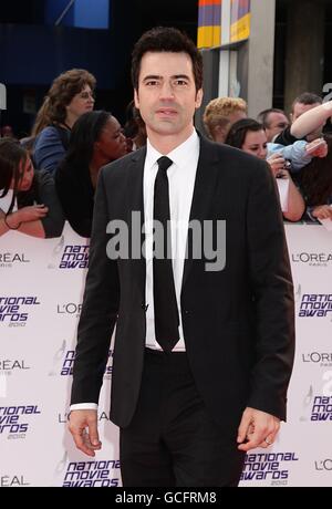 National Movie Awards 2010 - Ankunft - London. Ron Livingstone bei der Ankunft für die National Movie Awards 2010 in der Royal Festival Hall, London. Stockfoto