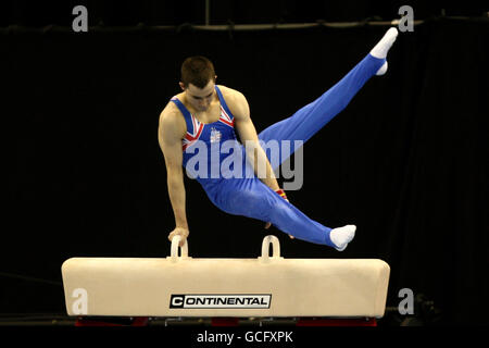 Der britische Samuel Hunter tritt auf dem Pommel Horse während der European Artistic Championships im NIA, Birmingham, an. Stockfoto