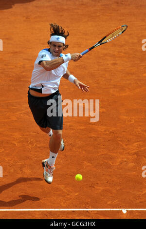 Tennis - ATP World Tour Masters - Tag sechs - Monte-Carlo - Herreneinzel - Halbfinale - David Ferrer gegen Rafael Nadal. Der spanische David Ferrer in Aktion Stockfoto