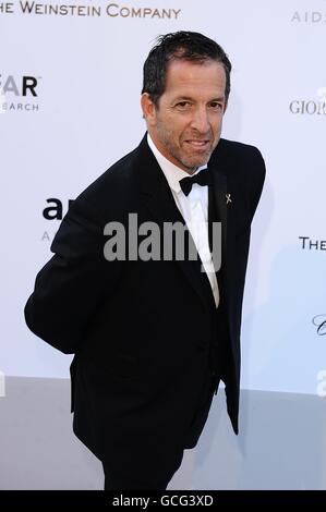 AmfAR Chariman Kenneth Cole kommt zur Spendenaktion amfAR Cinema Against AIDS 2010 im Hotel Du Cap, Eden Roc, Cap d'Antibes während der Filmfestspiele von Cannes Stockfoto