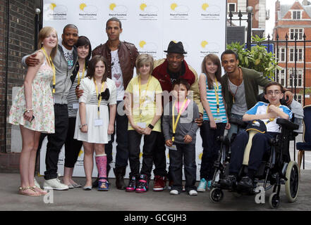 JLS Strahlen der Sonne event Stockfoto