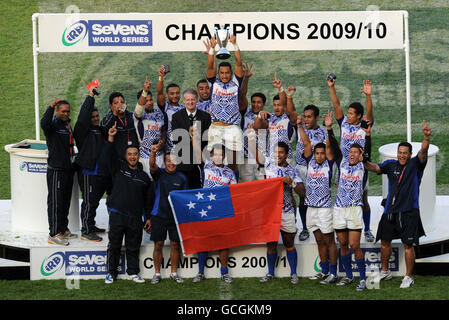 Rugby Union - Emirates Sevens - IRB World Series 2010 - Tag zwei - Murrayfield. Samoa feiert nach dem Gewinn der IRB Sevens World Series 2009/2010 Stockfoto