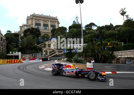 Red Bull-Fahrer Mark Webber im Einsatz beim Grand Prix von Monaco auf dem Circuit de Monaco, Monte Carlo. Stockfoto