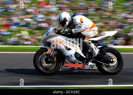 Dean Hipwell von Yamaha Bladen während des Fuchs-Silkolene British Supersports Meisterschaft Stockfoto