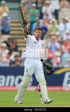 Cricket - Npower zweiter Test - Tag 2 - England V Bangladesch - Old Trafford Stockfoto