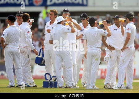 Cricket - Npower zweiter Test - Tag 2 - England V Bangladesch - Old Trafford Stockfoto