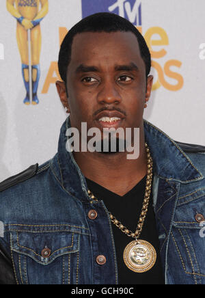 MTV Movie Awards 2010 - Ankunft - Kalifornien. Sean Diddy Combs kommt für die MTV Movie Awards 2010 in den Universal Studios, Los Angeles. Stockfoto