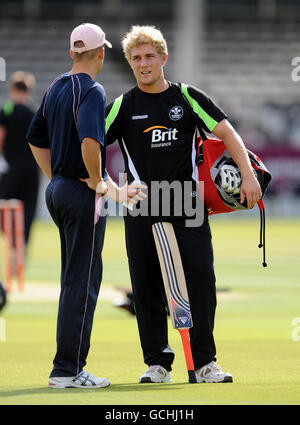 Cricket - Friends Provident Twenty20 - Middlesex / Surrey - Lord's. Surreys Kapitän Rory Hamilton-Brown Stockfoto