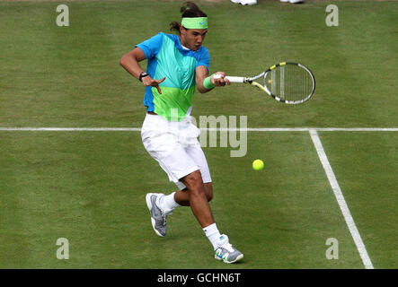 Der Spanier Rafael Nadal in Aktion während der AEGON Championships im Queen's Club, London. Stockfoto