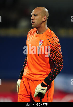 Fußball - FIFA Fußball-Weltmeisterschaft Südafrika 2010 - Gruppe C - England gegen USA - Royal Bafokeng Stadium. Tim Howard, US-Torwart Stockfoto