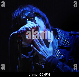 Julian Casablancas von The Strokes tritt während des RockNess Musikfestivals in der Nähe von Inverness, Schottland, auf. Stockfoto