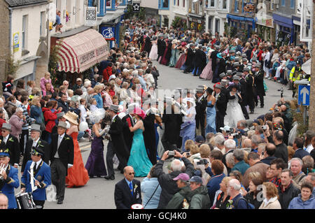 Bräuche und Traditionen - Helston Flora Tag - Cornwall Stockfoto