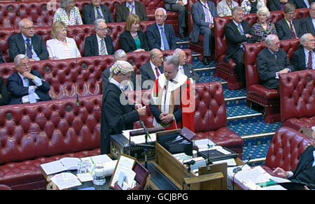 Der ehemalige erste Minister Jack McConnell nimmt nach seiner Ernennung zum Lebenskollegen seinen Sitz im Londoner House of Lords ein. Stockfoto