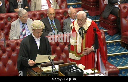 Ian Paisley, der ehemalige nordirische erste Minister, nahm heute als Lord Bannside seinen Platz im Oberhaus ein. Stockfoto