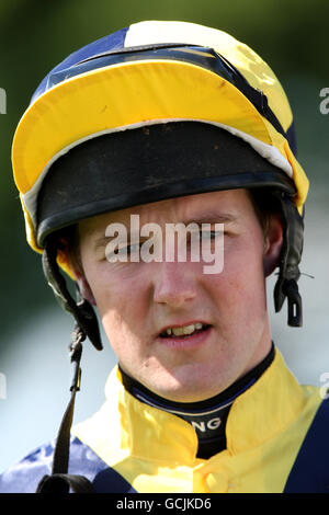 Pferderennen - der 40. Macmillan Charity Day - Tag 2 - York Racecourse. Jockey Tom Queally Stockfoto