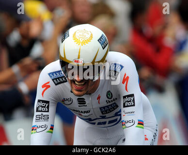 Radfahren - Tour de France 2010 - Prolog. Fabian Cancellara vom Team Saxo Bank fährt während der Tour de France Vorbereitungsphase, Zeitfahren in Rotterdam, Niederlande, zum Sieg. Stockfoto