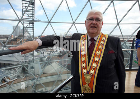 Orangefest Start Stockfoto