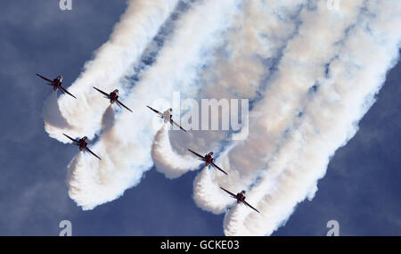 Das Red Arrows Display-Team führt über dem Festival of Speed in Goodwood bei Chichester auf. Stockfoto