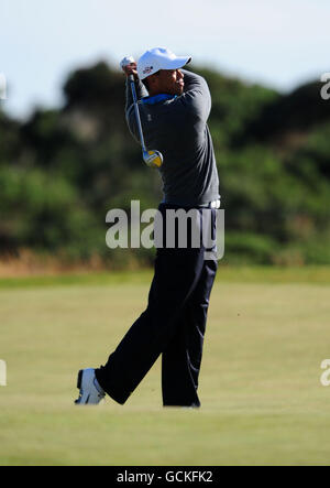 Golf - The Open Championship 2010 - Vorschau - Tag Zwei - St Andrews Old Course. Tiger Woods üben in St Andrews Stockfoto