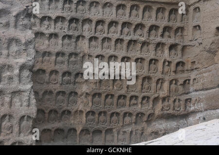 Kleine Buddha Schnitzereien, Yungang Grotten, Datong, Shanxi, China Stockfoto