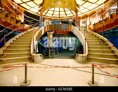 Kreuzfahrtschiff Queen Elizabeth Stockfoto