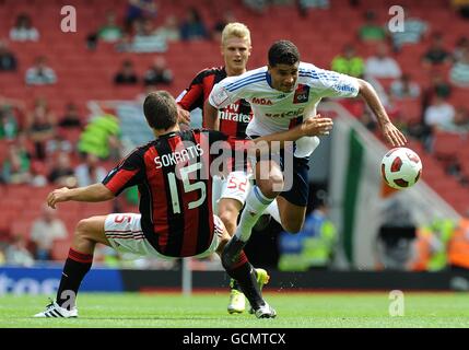 Fußball - Emirates Cup 2010 - AC Mailand gegen Olympique Lyonnais - Emirates Stadium Stockfoto