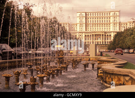 Der Parlamentspalast in Bukarest in Rumänien in Ost-Europa. Stockfoto