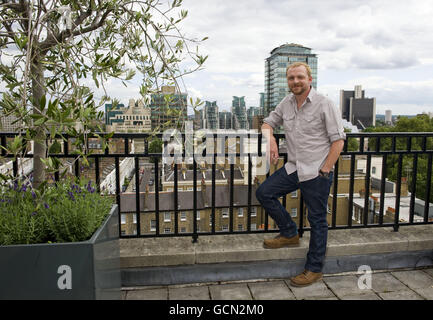 Simon Pegg Portraits - London. Simon Pegg lanciert sein neues Buch Nerd Do Well im Random House in London. Stockfoto