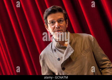 Kanadische Regisseur Robert Carsen beim Glyndebourne Festival Opera. Stockfoto