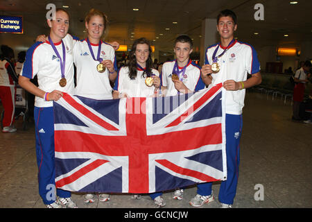 Olympia - GB Jugend Mannschaft Return Home - Heathrow Flughafen Stockfoto