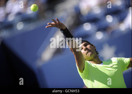 Der spanische Rafael Nadal ist am 13. Tag der US Open in Flushing Meadows, New York, USA, in Aktion. Stockfoto