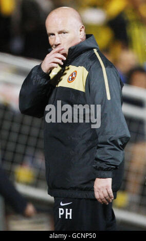 Peter Houston, Manager von Dundee United, beim Qualifikationslauf der UEFA Europa League im ersten Beinspiel im Tannadice Park in Dundee. Stockfoto