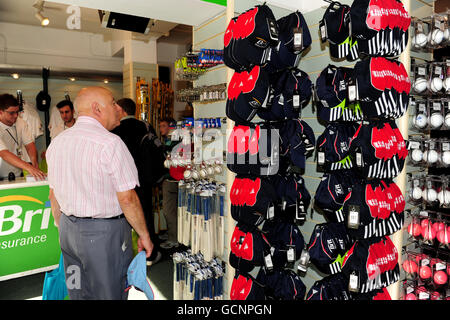 Cricket - dritte Npower Test - Tag 2 - England V Pakistan - The Brit Insurance Oval Stockfoto