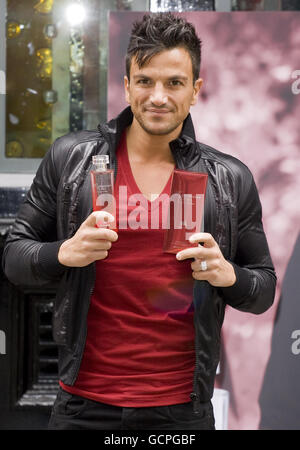 Peter Andre Duft Start - London Stockfoto