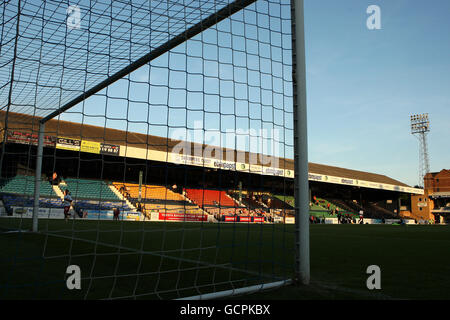 Fußball - Johnstone's Paint Trophy - Südliche Sektion - erste Runde - Southend United gegen Gillingham - Roots Hall. Eine allgemeine Ansicht der Roots Hall, der Heimat des Southend United Football Club Stockfoto