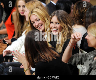 Julien Macdonald Front Row - London Fashionweek Stockfoto