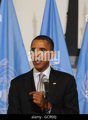 US-Präsident Barack Obama spricht bei einem Ministertreffen zum Sudan während des UN-Generals Assebley in New York zu den Staats- und Regierungschefs. Stockfoto