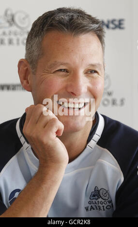 Sean Lineen, Cheftrainer der Glasgow Warriors, während der Teamankündigung im Scotstoun Stadium, Glasgow. Stockfoto