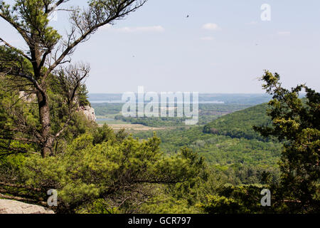 Die Aussicht vom Bluff im Devils Lake State Park in Wisconsin Stockfoto