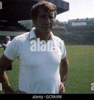 Fußball - League Division Three - Crystal Palace - Selhurst Park. Der Manager des Kristallpalastes, Malcolm Allison. Stockfoto