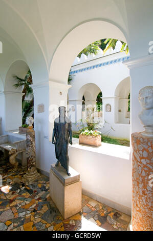 Skulptur in der Villa San Michele, ehemalige Wohnhaus des Autors Arzt Axel Munthe auf der Insel Capri im Golf von Neapel Italien Stockfoto