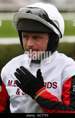 Pferderennen - FSB Family Funday - Markt Rasen. Paul Moloney, Jockey Stockfoto