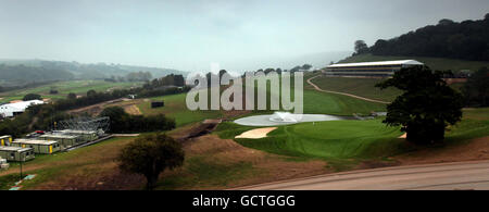 Gesamtansicht des 18. Grüns und Fairways des Twent Ten Course in Celtic Manor, der für den Ryder Cup 2010 genutzt wurde, auf dem Celtic Manor Golf Course, Newport, Wales. Stockfoto