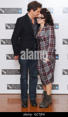 Colin Firth und Helena Bonham Carter bei einer Fotoschau für den neuen Film The King's Speech, gezeigt beim 54. BFI London Film Festival im Vue West End Cinema in London. Stockfoto