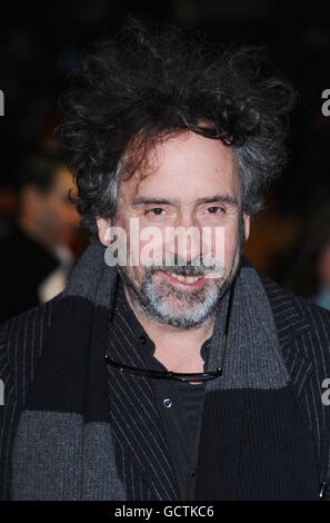 Tim Burton kommt zur Galavorführung von The King's Speech am Odeon Leicester Square in London, die im Rahmen des 54. BFI London Film Festival gezeigt wird. Stockfoto