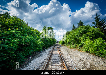 Gleisen, in der Innenstadt von Manchester, New Hampshire. Stockfoto