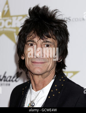 Ronnie Wood Ankunft für den Marshall Classic Rock Roll of Honor, im Roundhouse im Norden Londons. Stockfoto