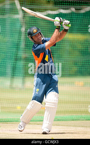 Cricket - Australien Net Session - Alan Border Field - Brisbane. Der australische Kapitän Ricky Ponting während einer Nets-Session auf dem Alan Border Field in Brisbane, Australien. Stockfoto