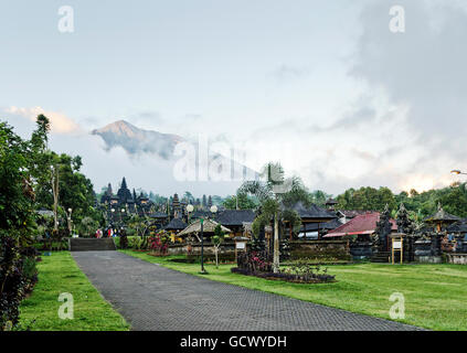 Besakih Tempel Komplex Wahrzeichen Attraktion in Bali Indonesien Stockfoto